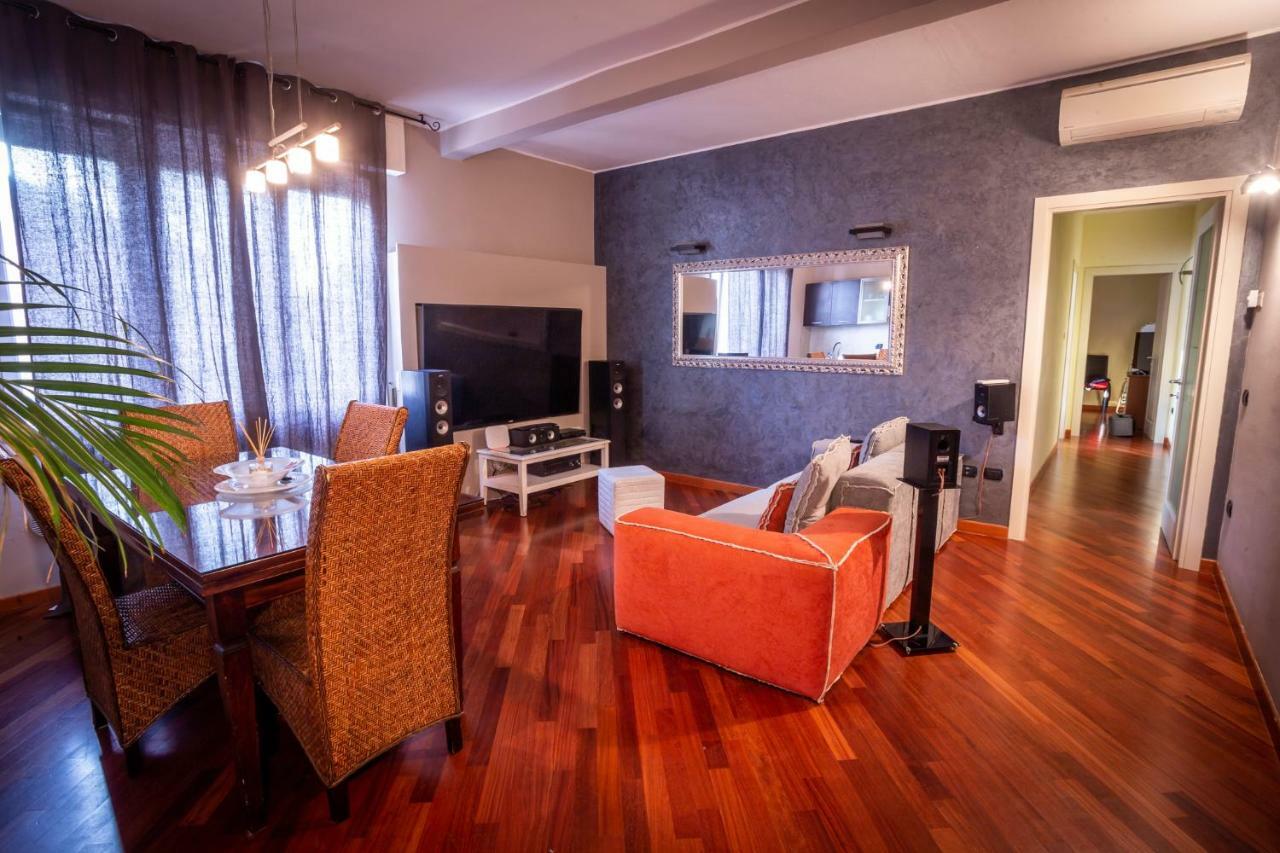 Cinematic Modern Flat, 100 Mt Da Ospedale Apartment Ravenna Exterior photo